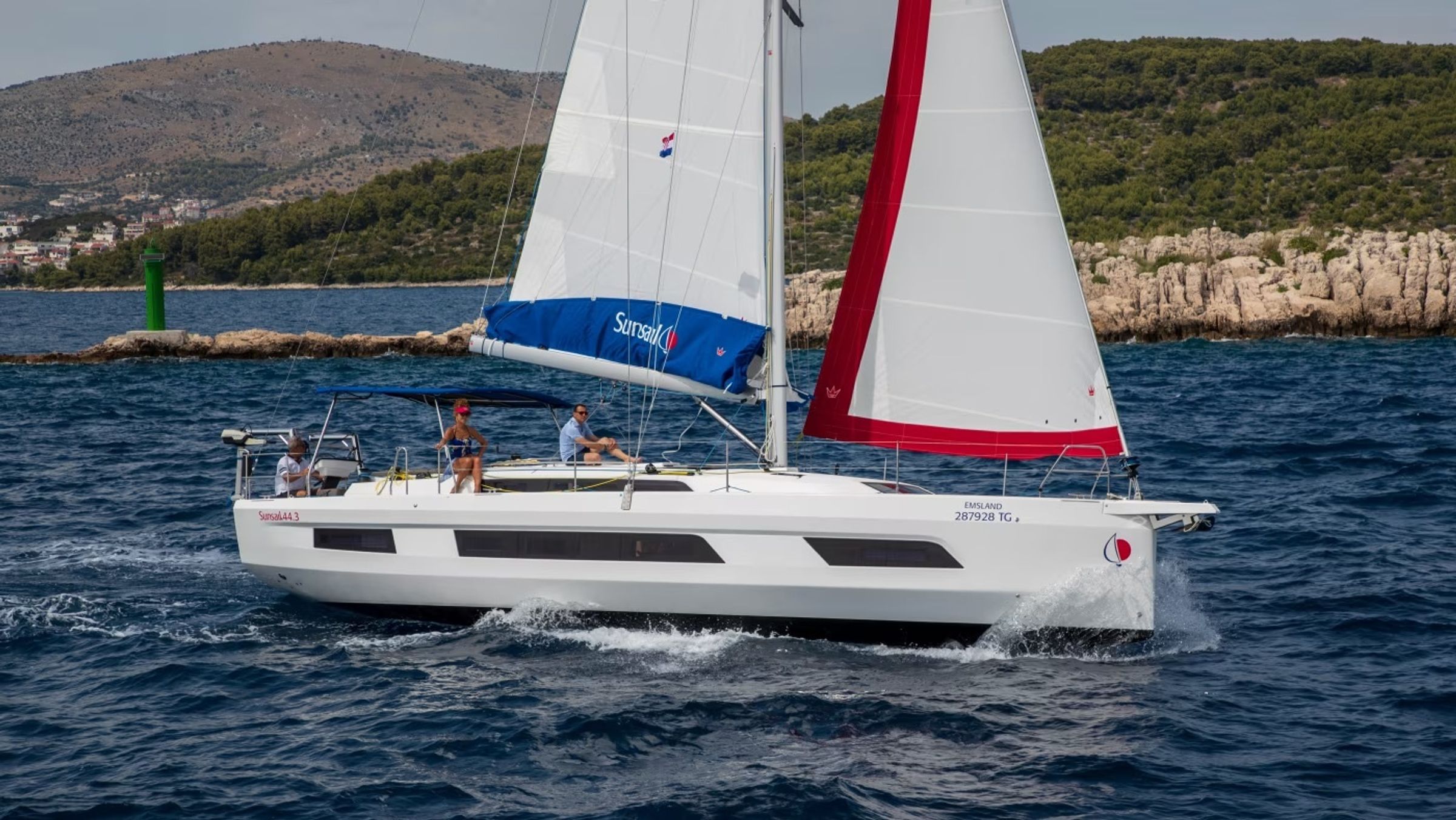 Dufour 44 | Sunsail 25