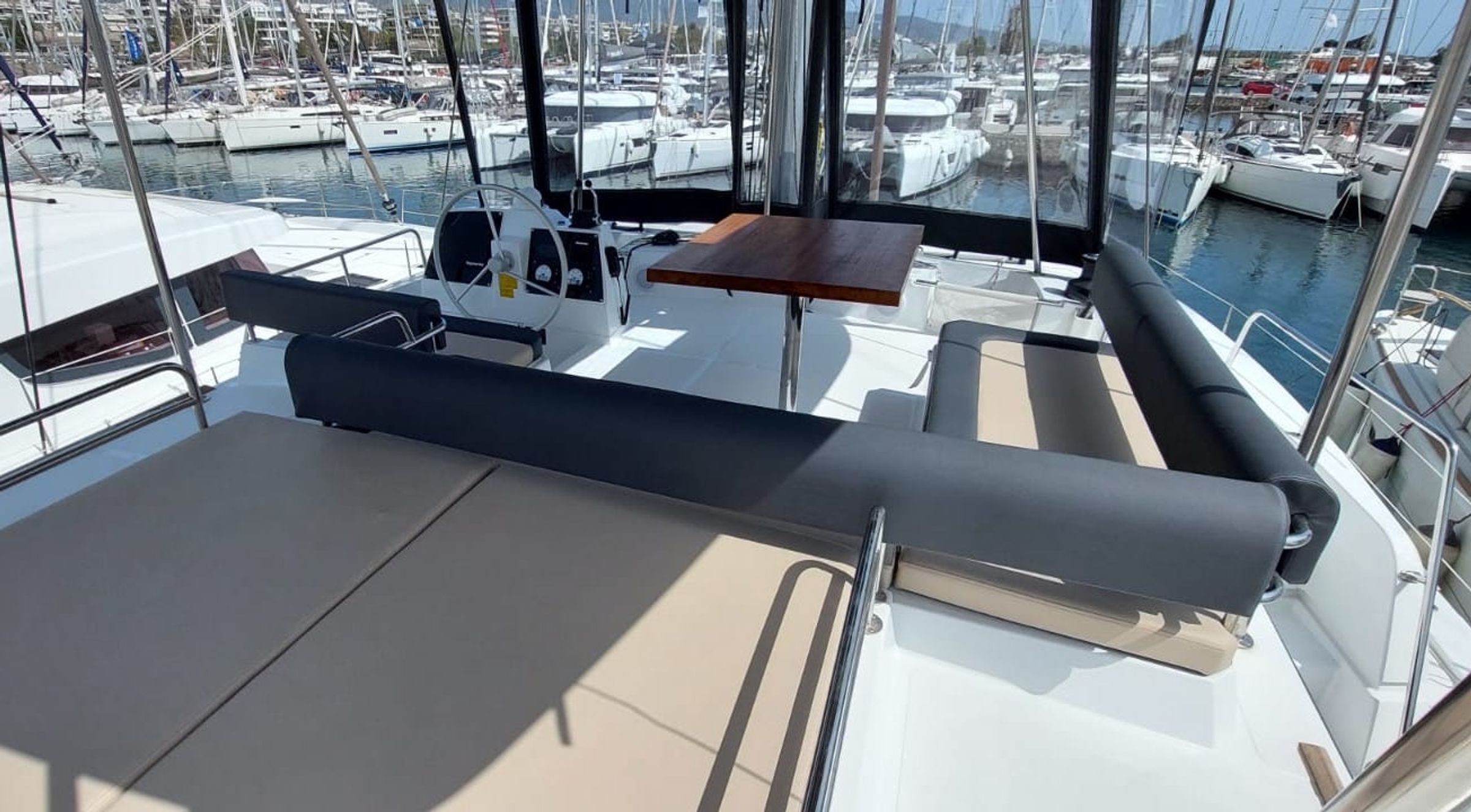Bali 4.6 | Poseidon