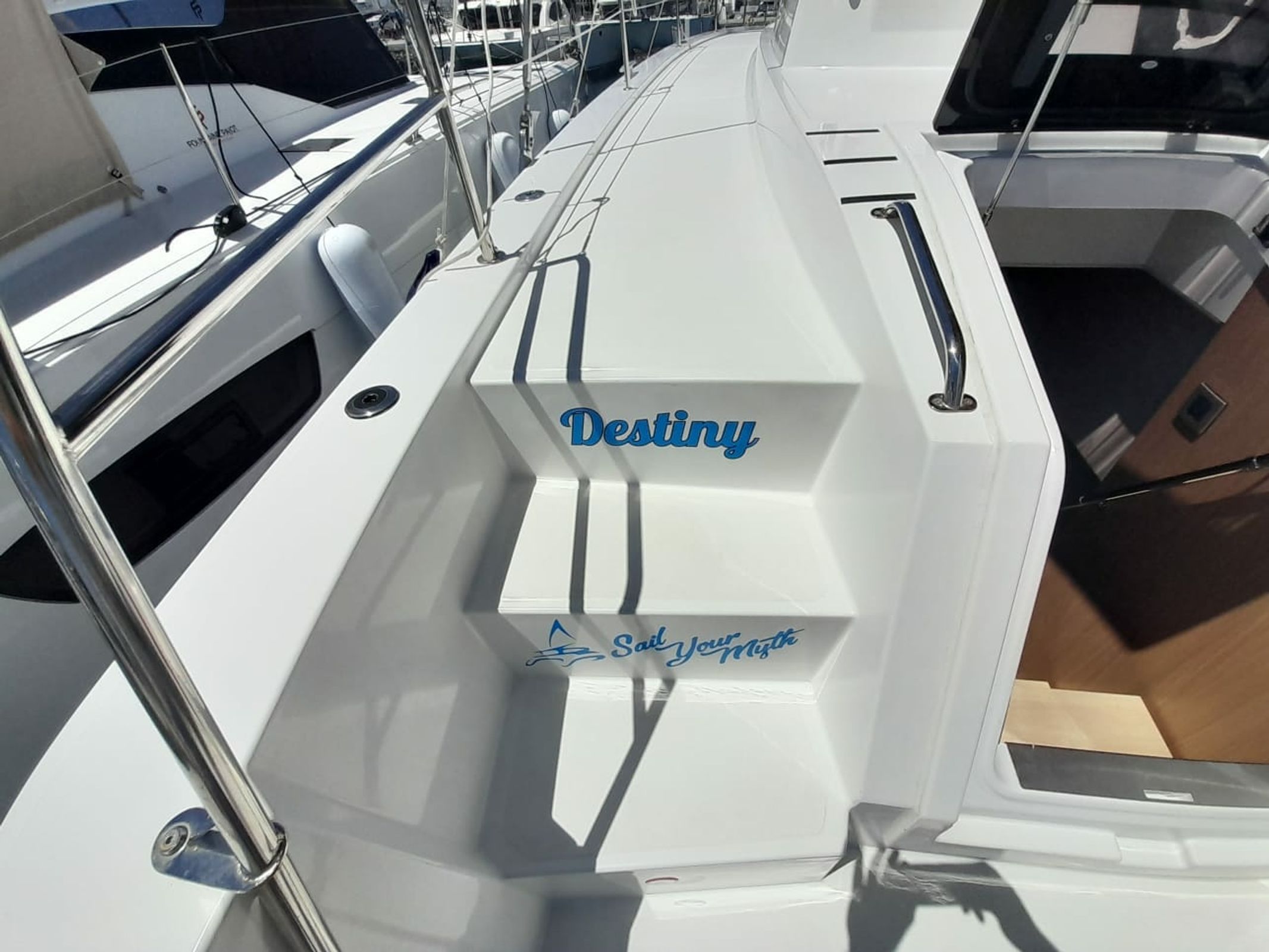 Bali 4.8 | Destiny