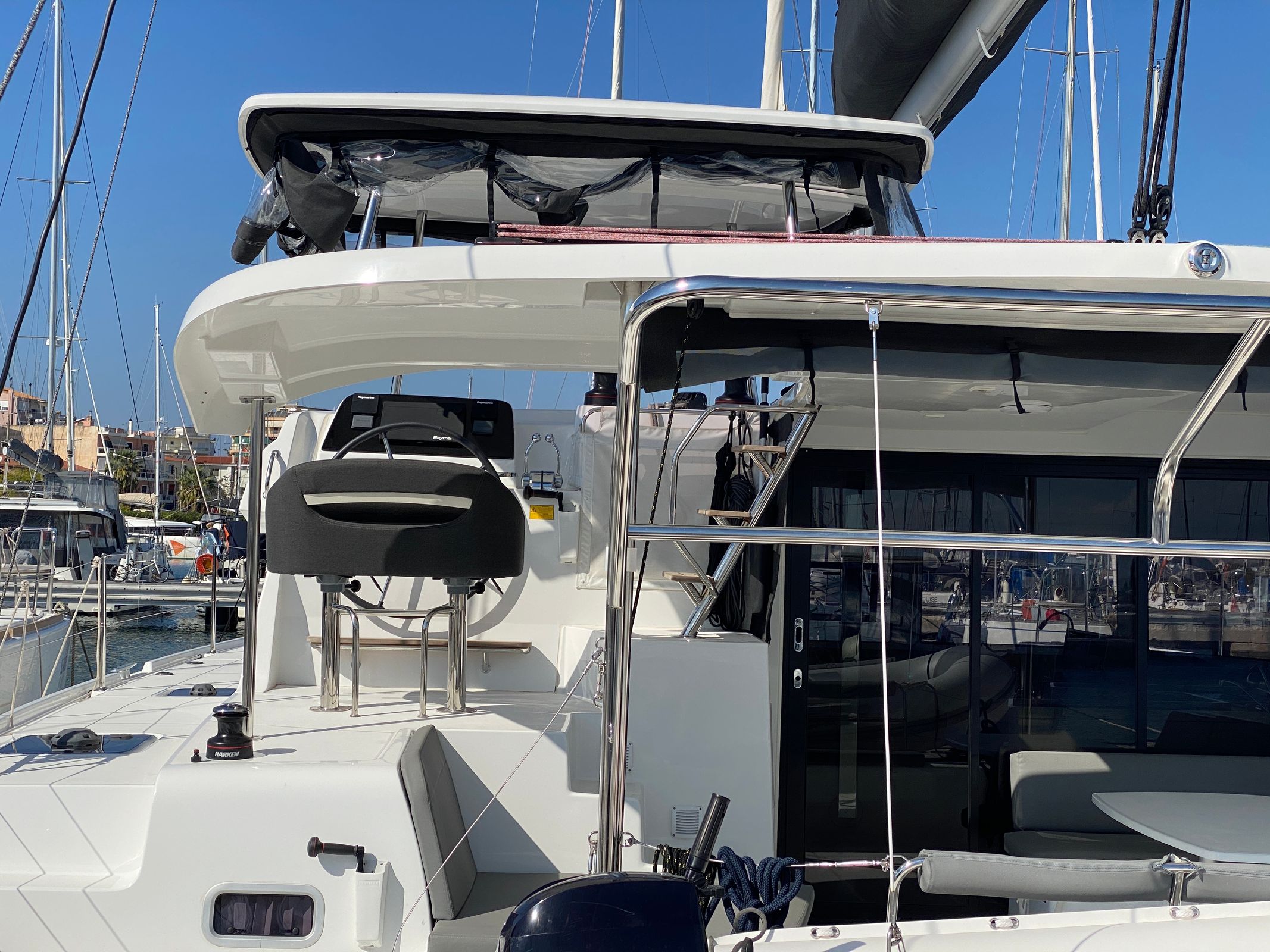 Lagoon 42 | Utopia