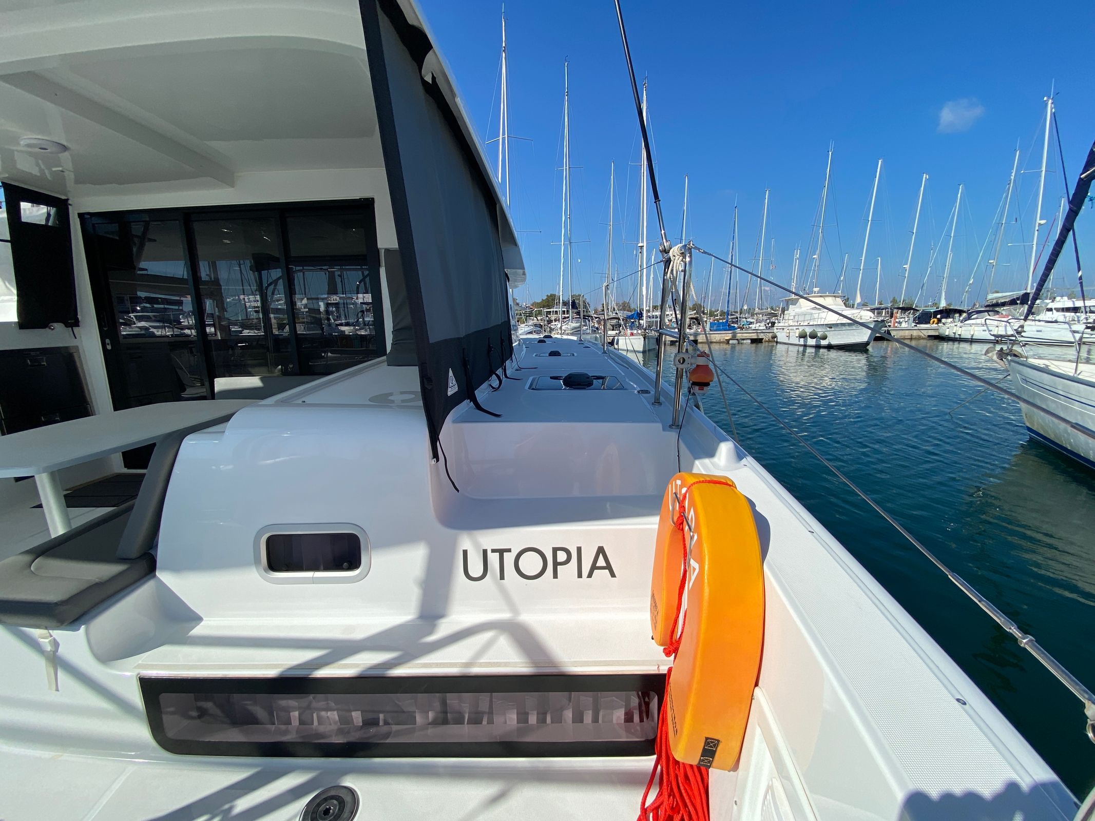 Lagoon 42 | Utopia