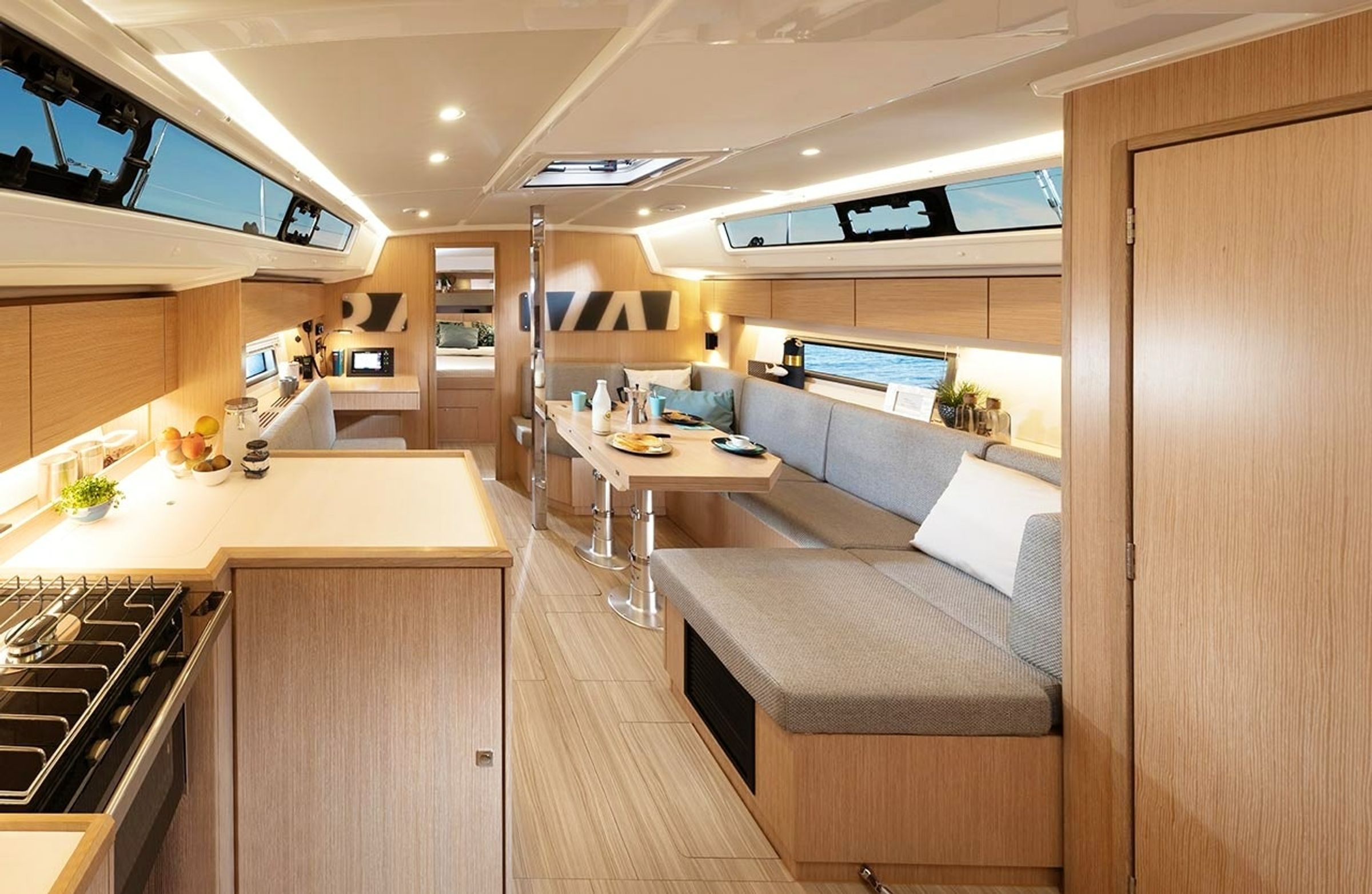 Bavaria C42 | AI