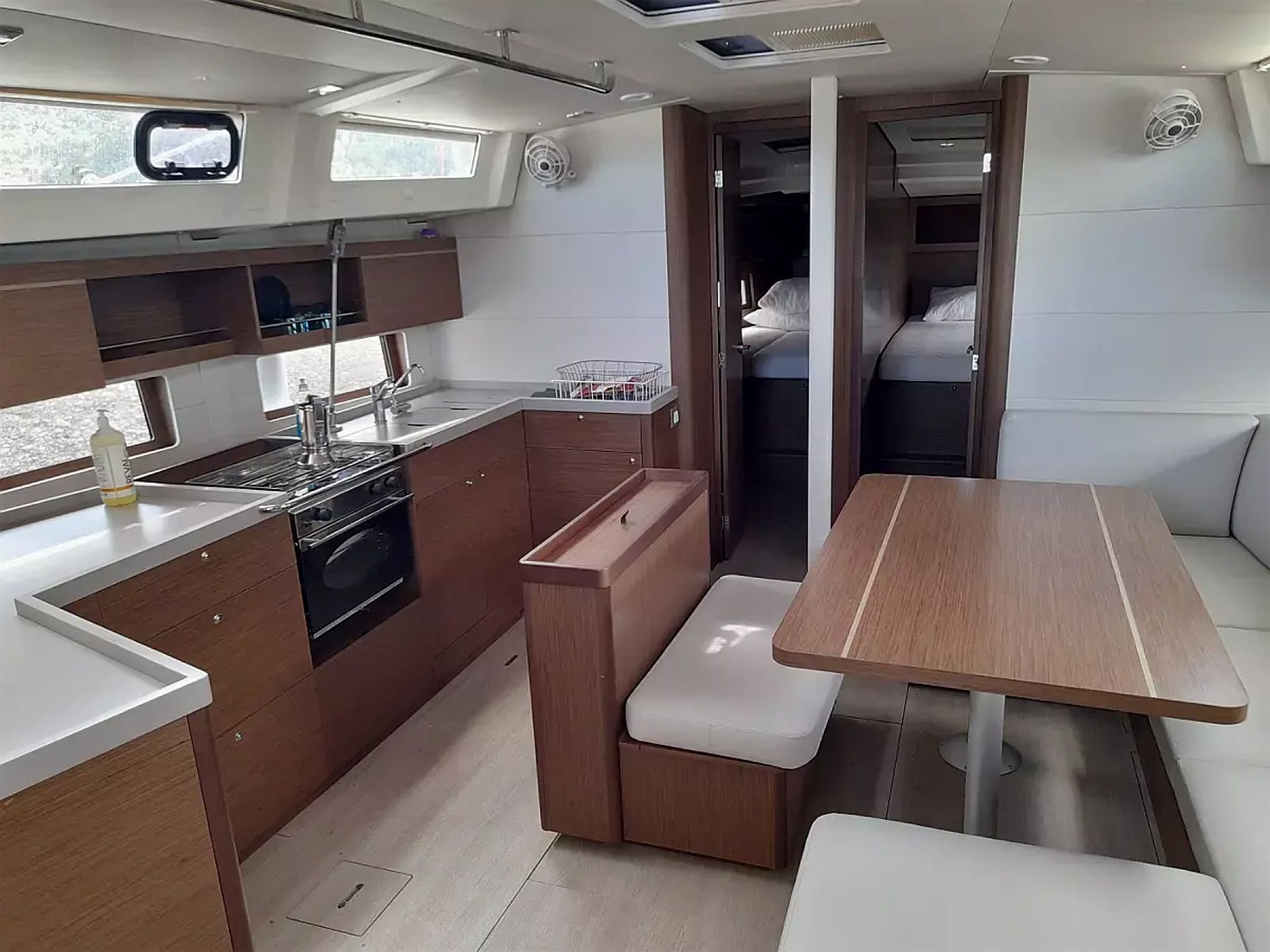 Beneteau Oceanis 46.1 | Luna