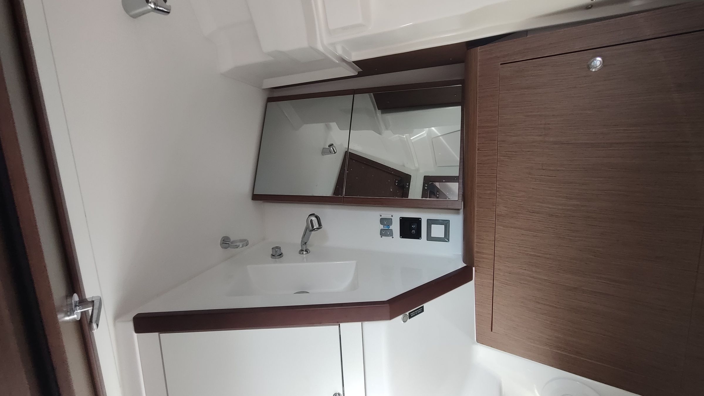 Beneteau Oceanis 46.1 | Vela Loca