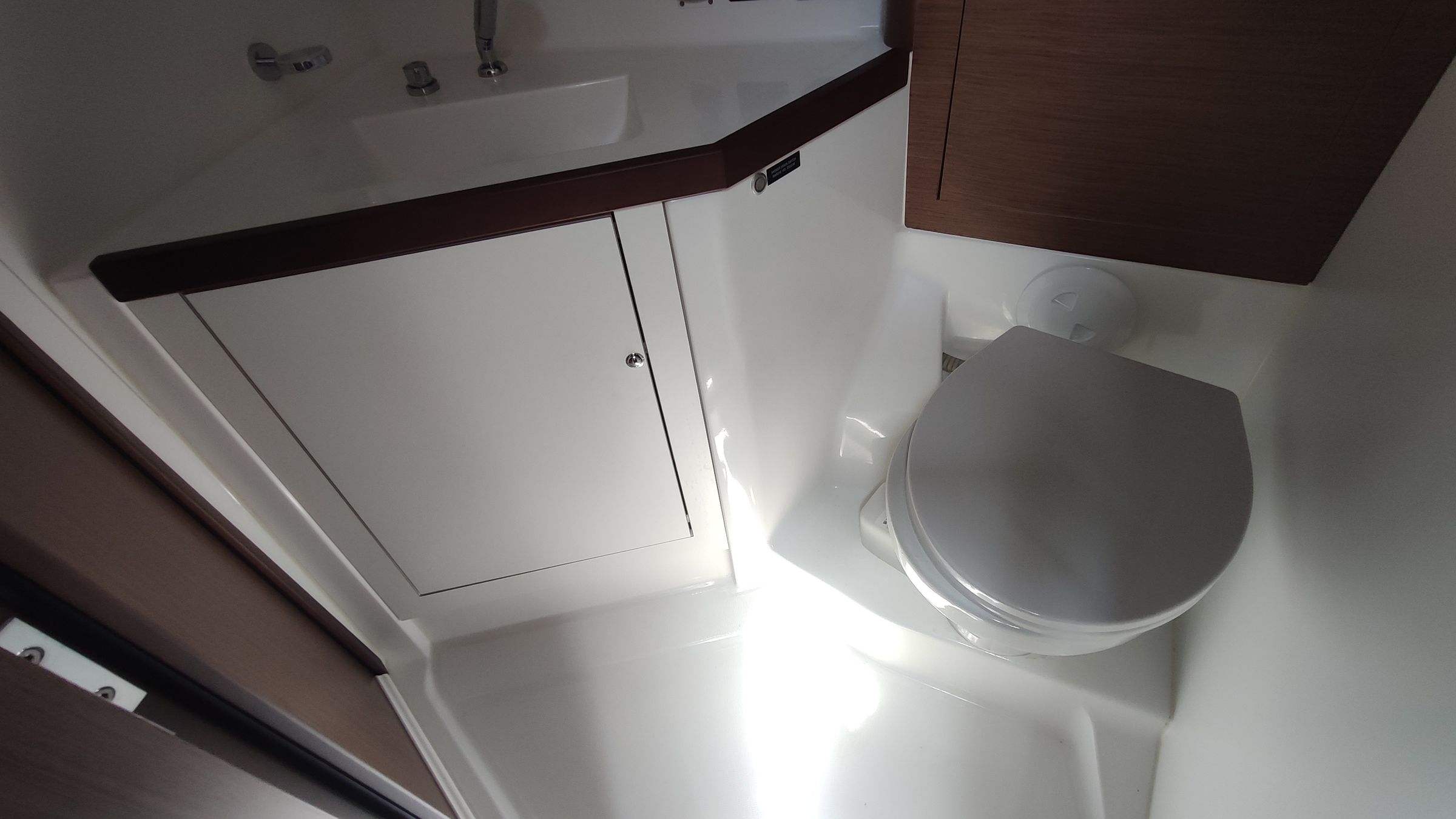 Beneteau Oceanis 46.1 | Vela Loca
