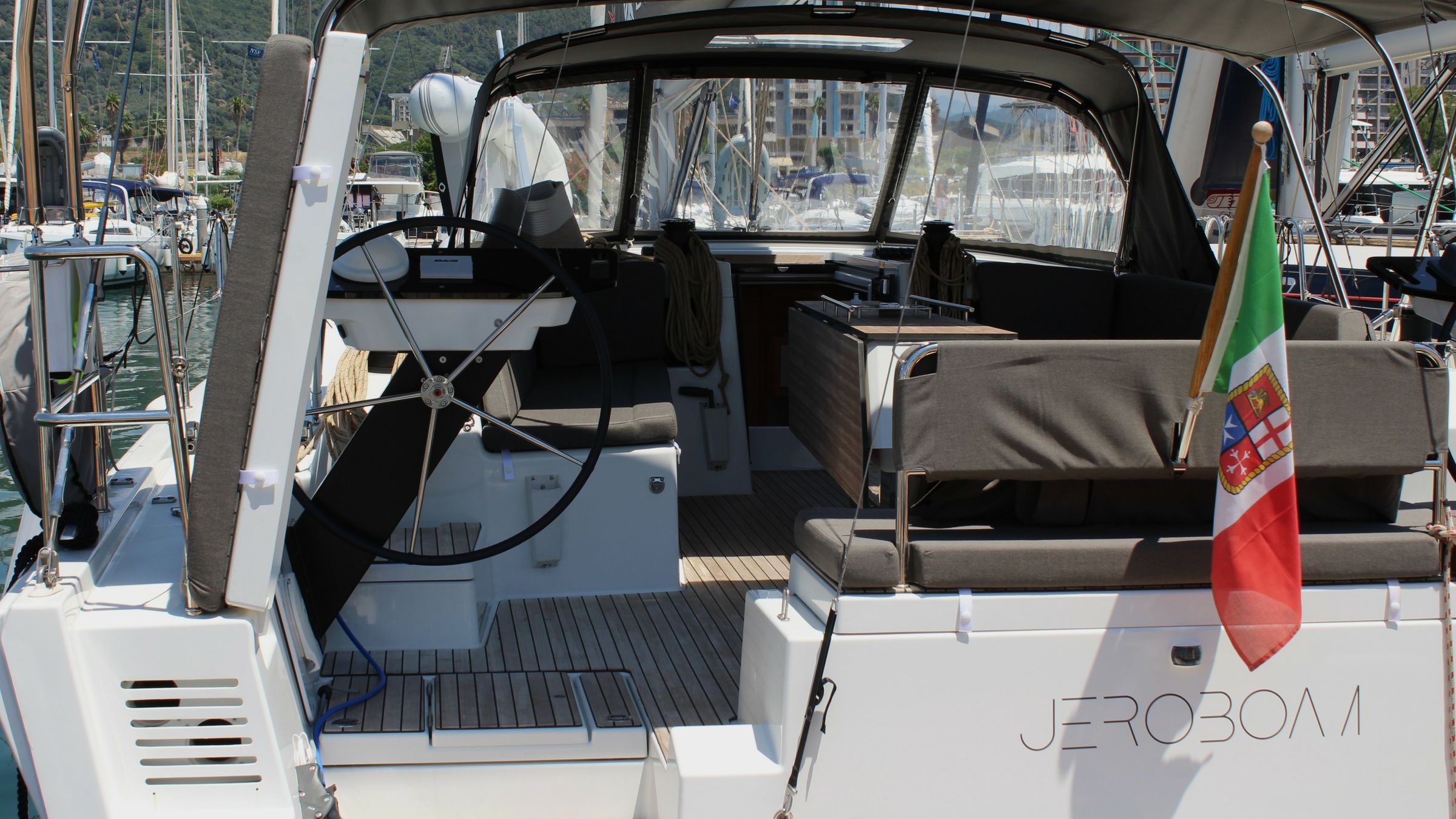 Dufour 470 | Jeroboam