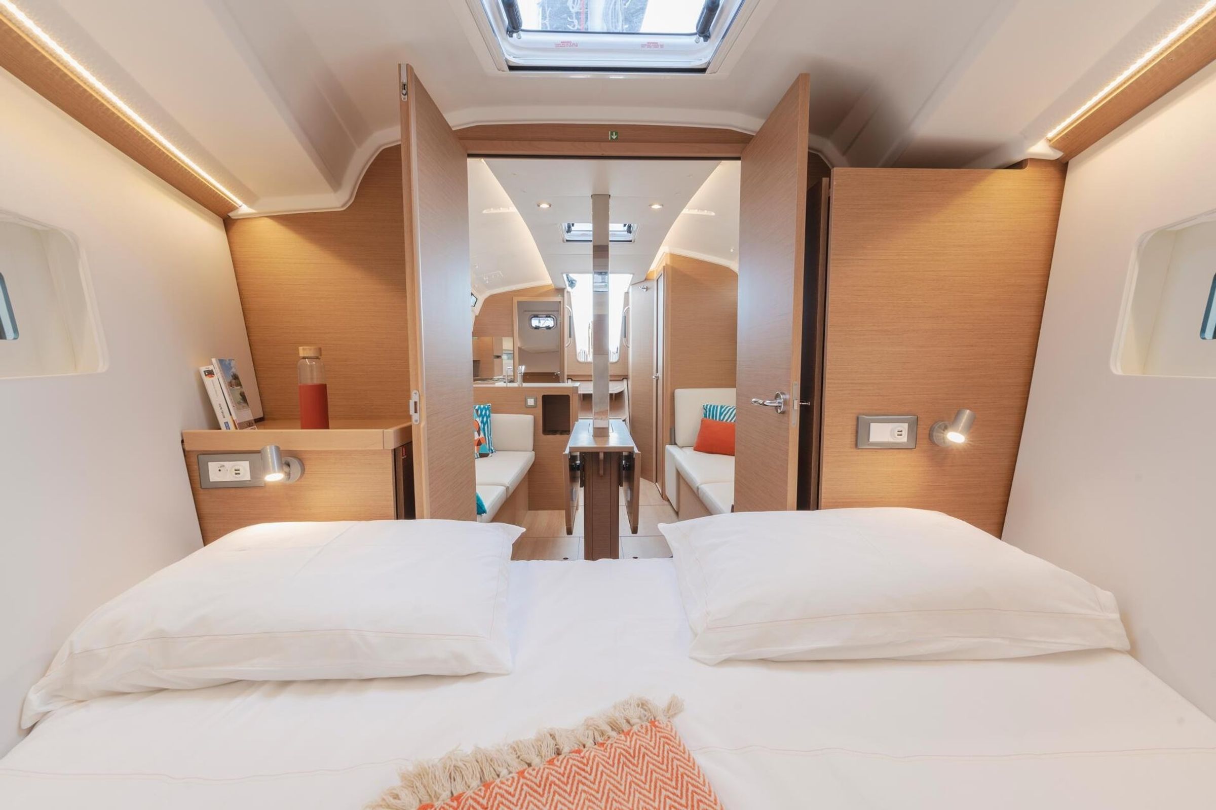 Jeanneau Sun Odyssey 350 | Nala