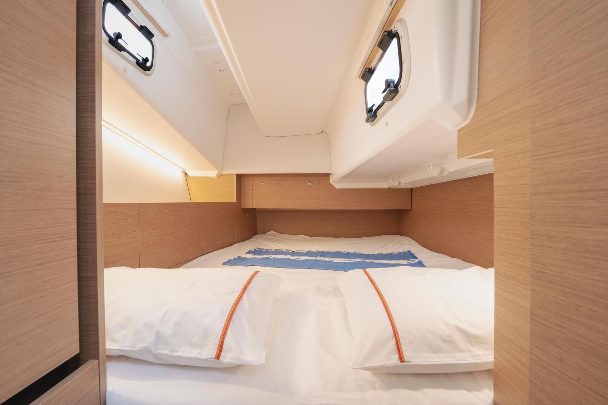 Jeanneau Sun Odyssey 350 | Nala