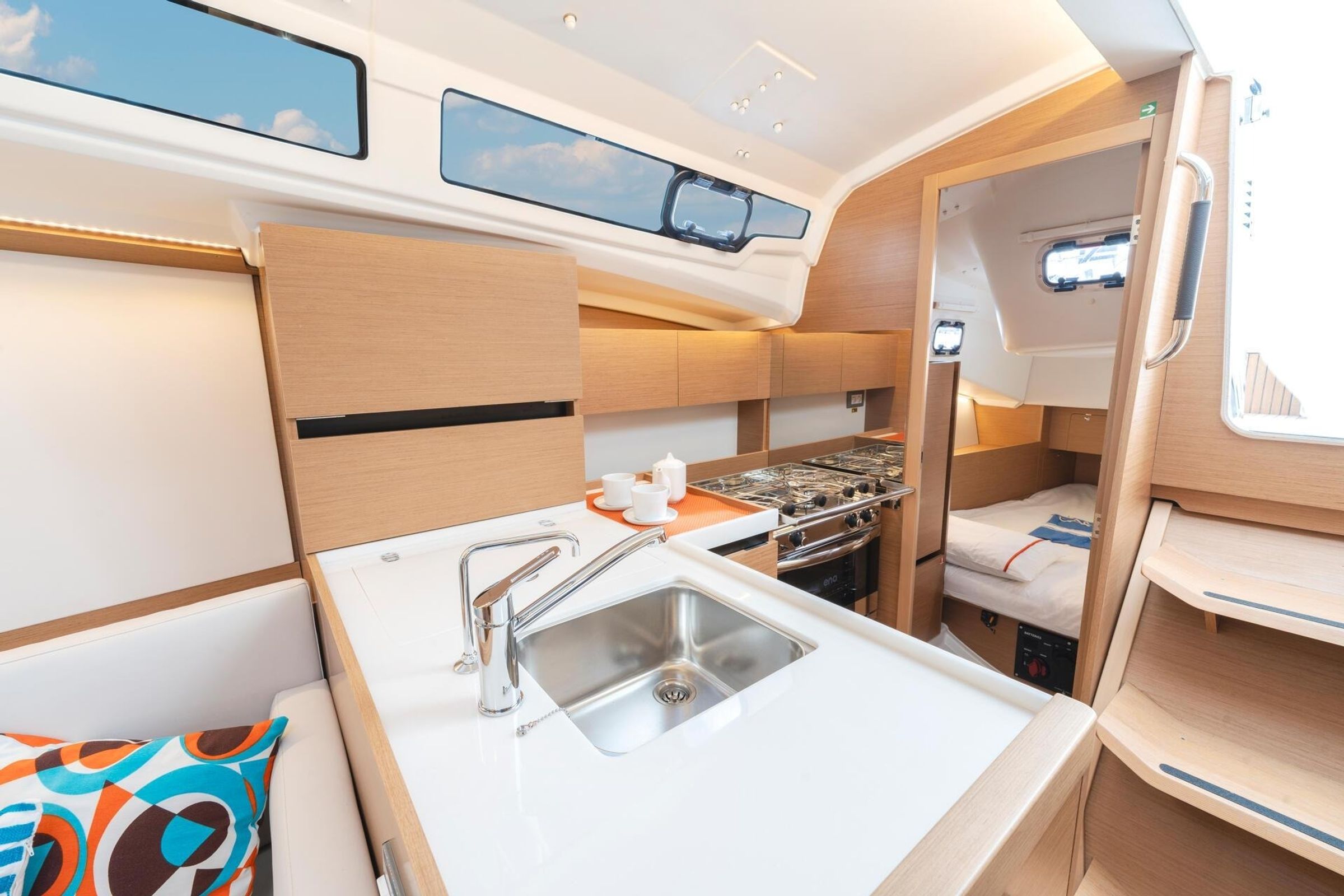 Jeanneau Sun Odyssey 350 | Nala