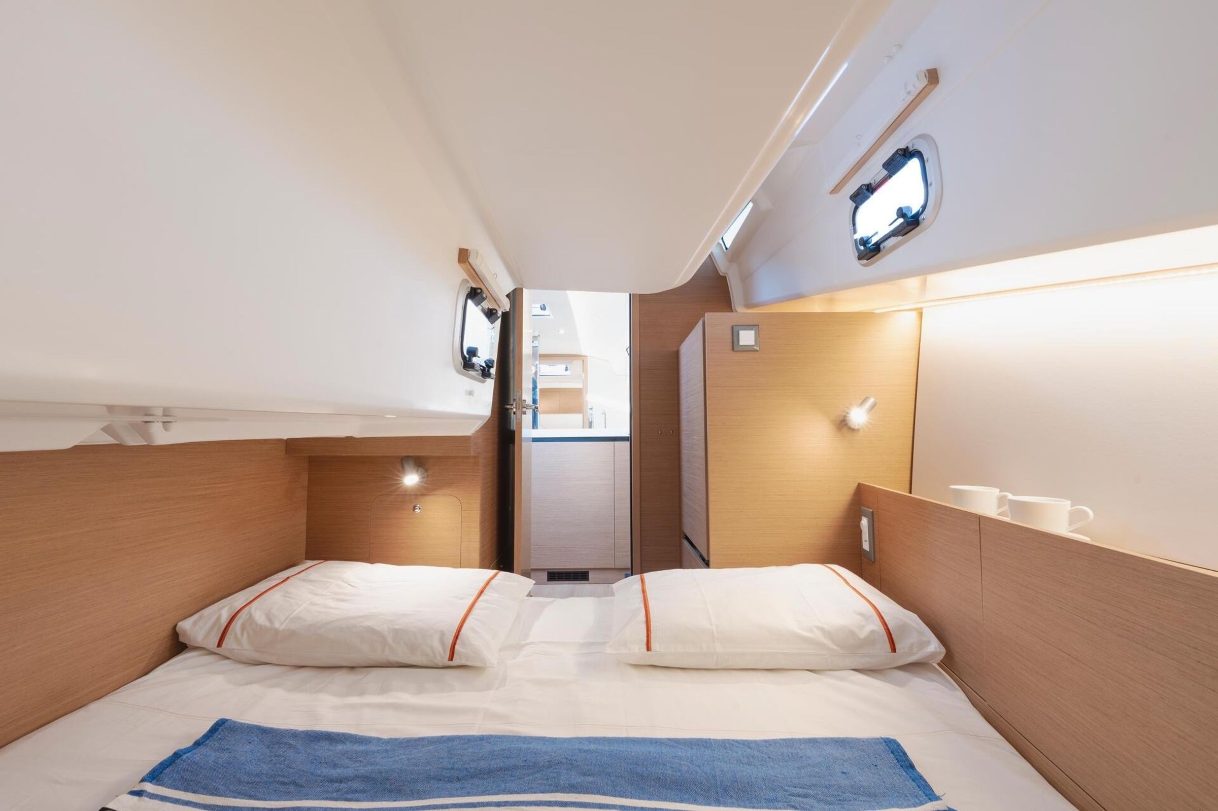 Jeanneau Sun Odyssey 350 | Nala