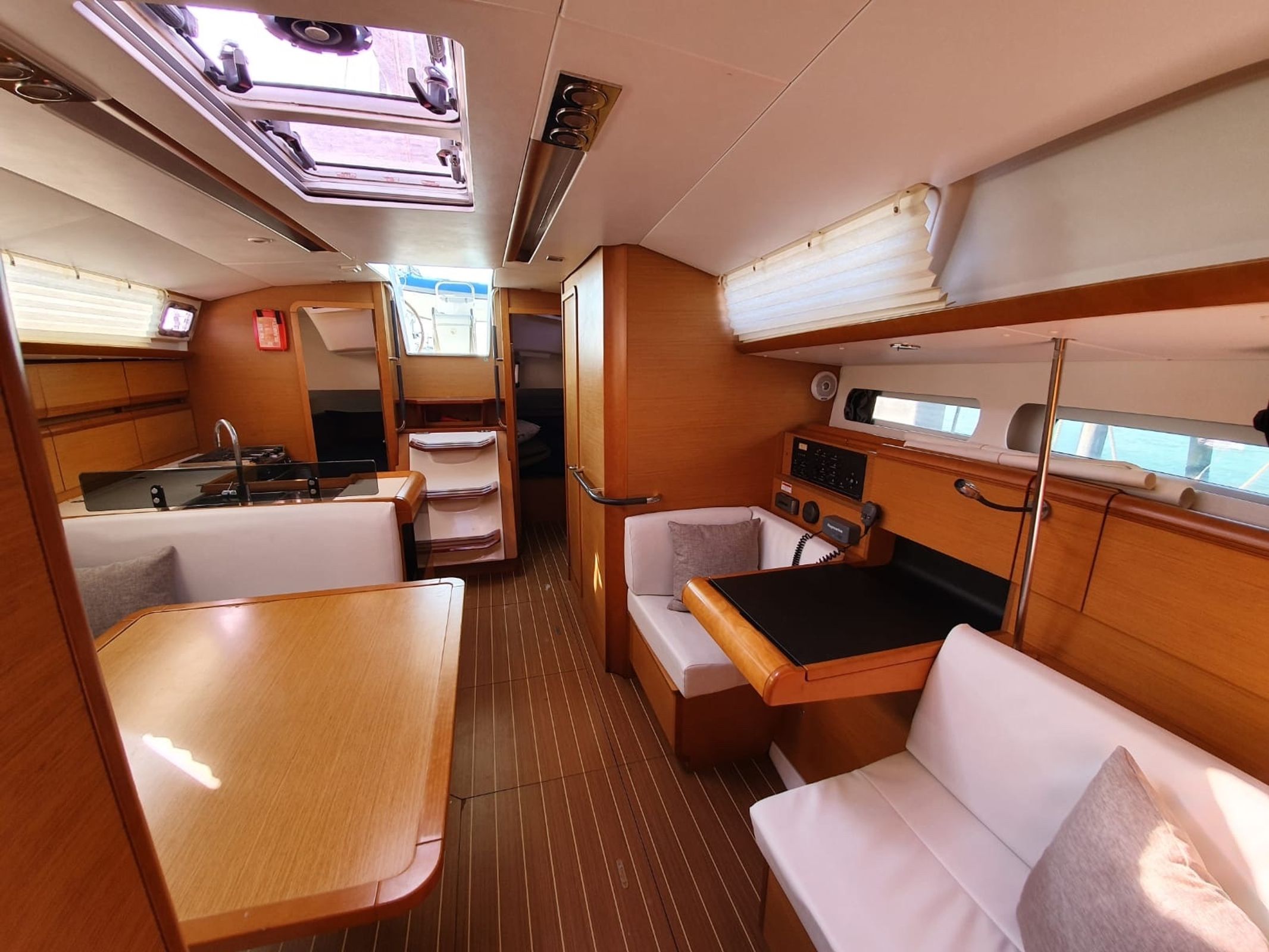 Jeanneau Sun Odyssey 409 | Malee